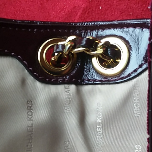 Michael Kors Special Edition New Wine Velvet Shoulder Bag/ Crossbody - Picture 10 of 15